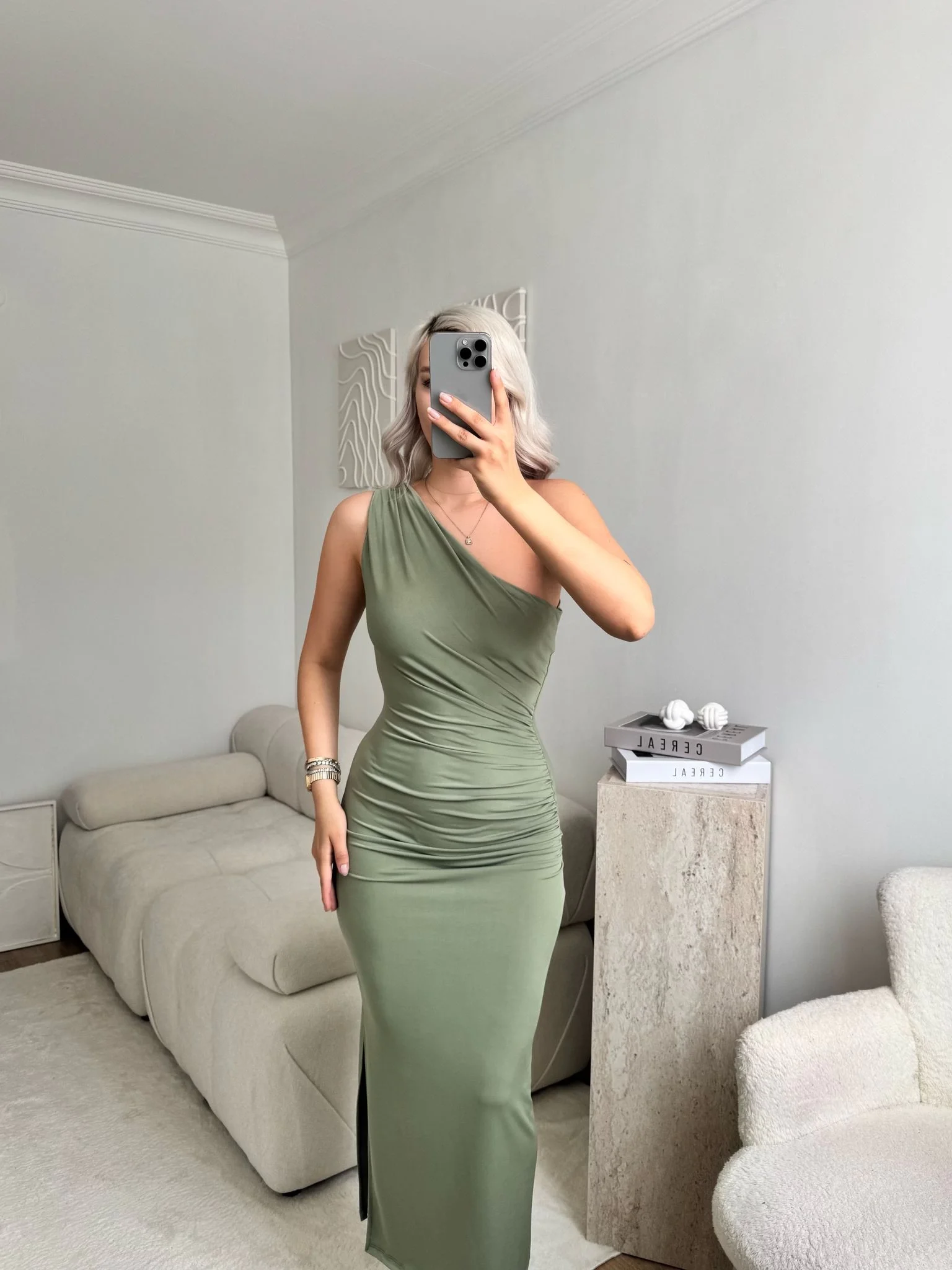 Tek Omuz Zeytin Yeşili Midi Elbise