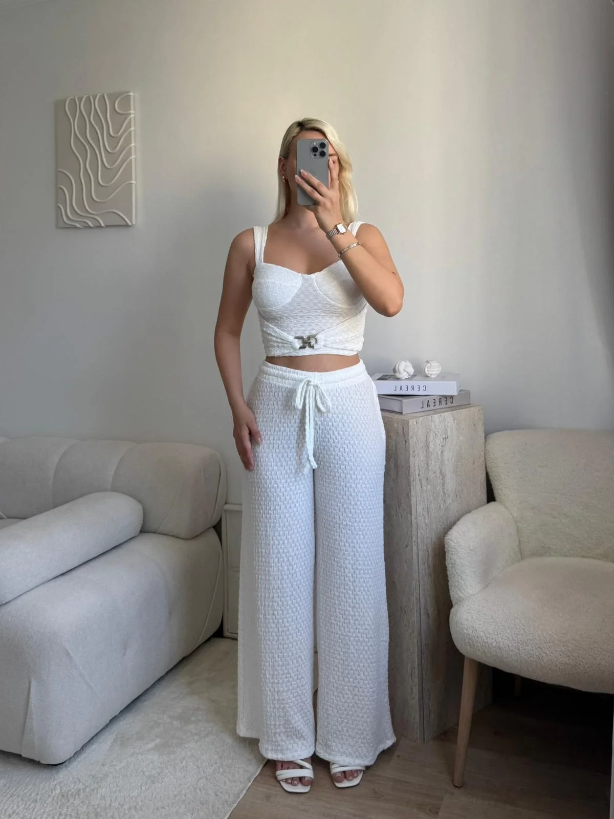 Tokalı Dokulu Kumaş İkili Takım- BEYAZ