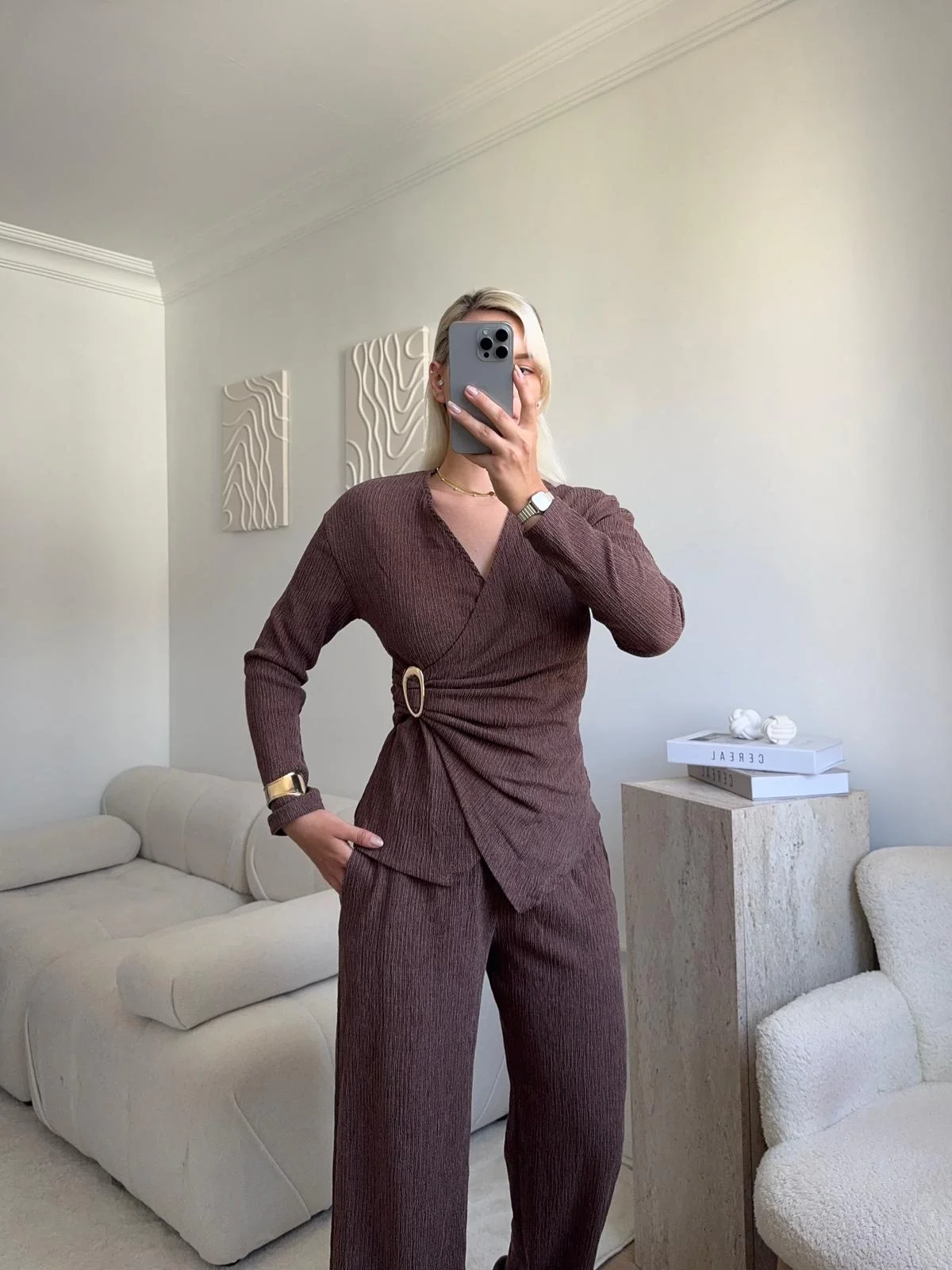 Tokalı Kruvaze Pantolon Takım - KAHVE