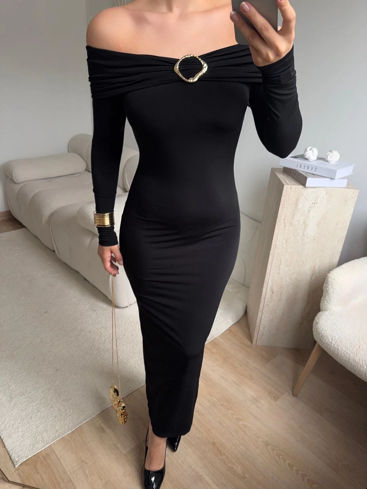 Tokalı Madonna Long Elbise - SİYAH