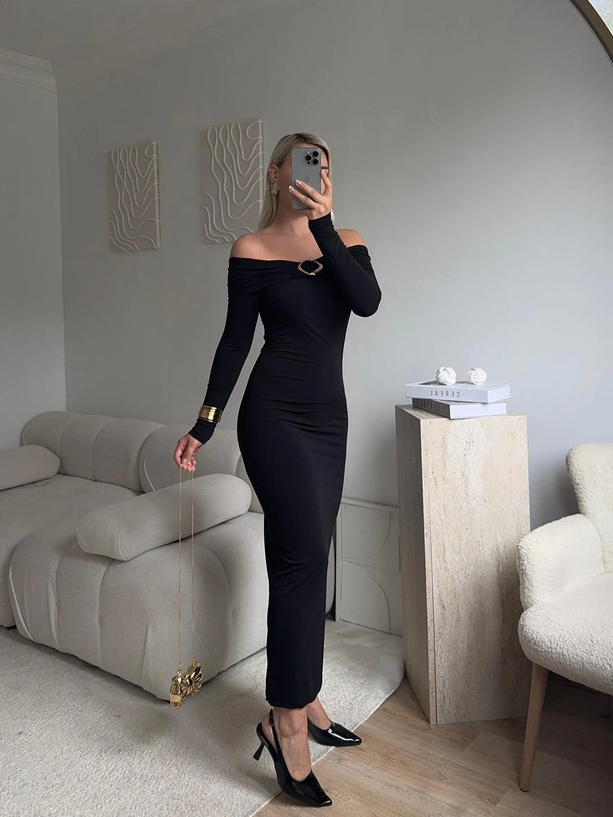 Tokalı Madonna Long Elbise - SİYAH