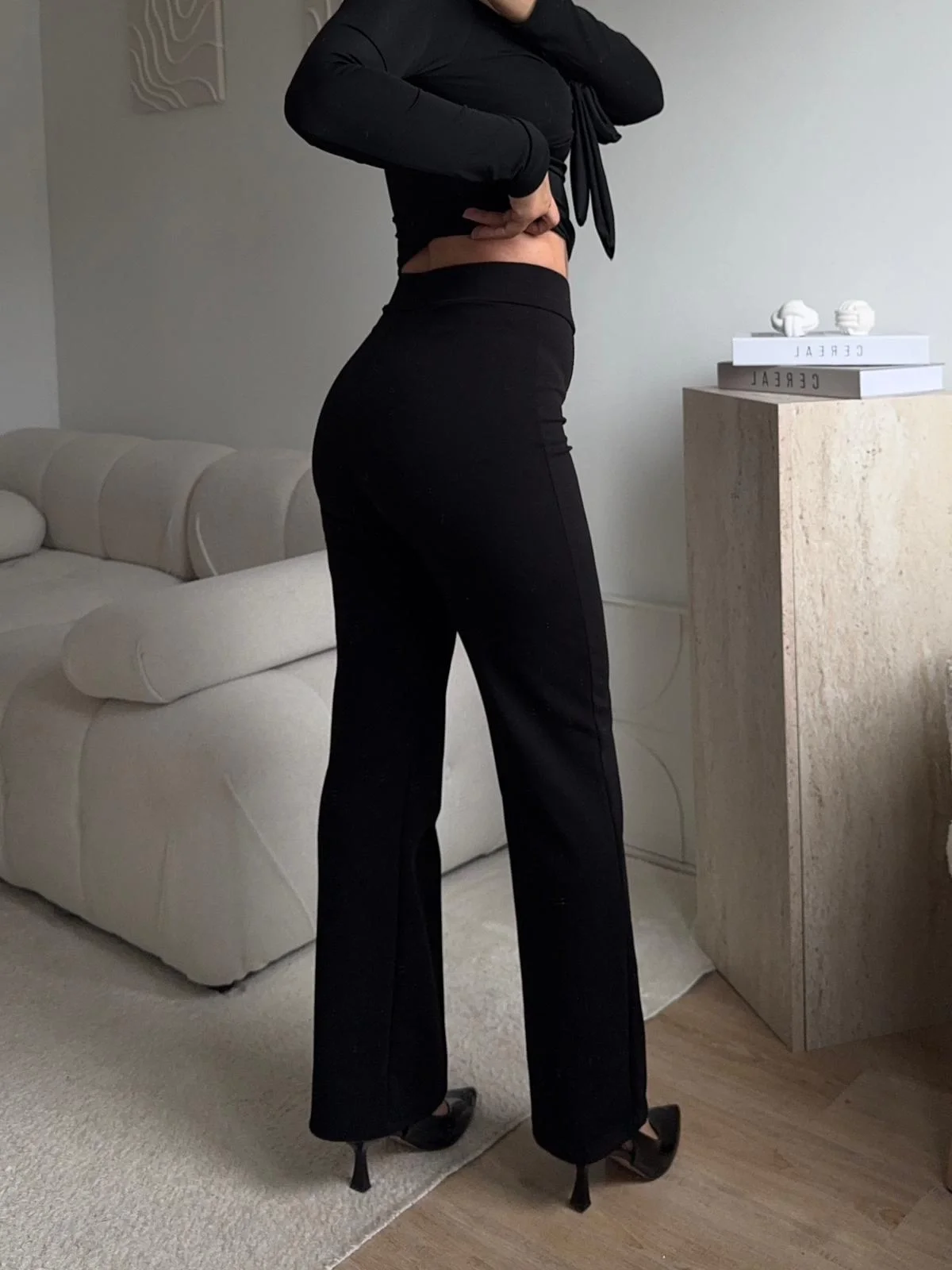 Toparlayıcı Dikişli Palazzo Pantolon - SİYAH