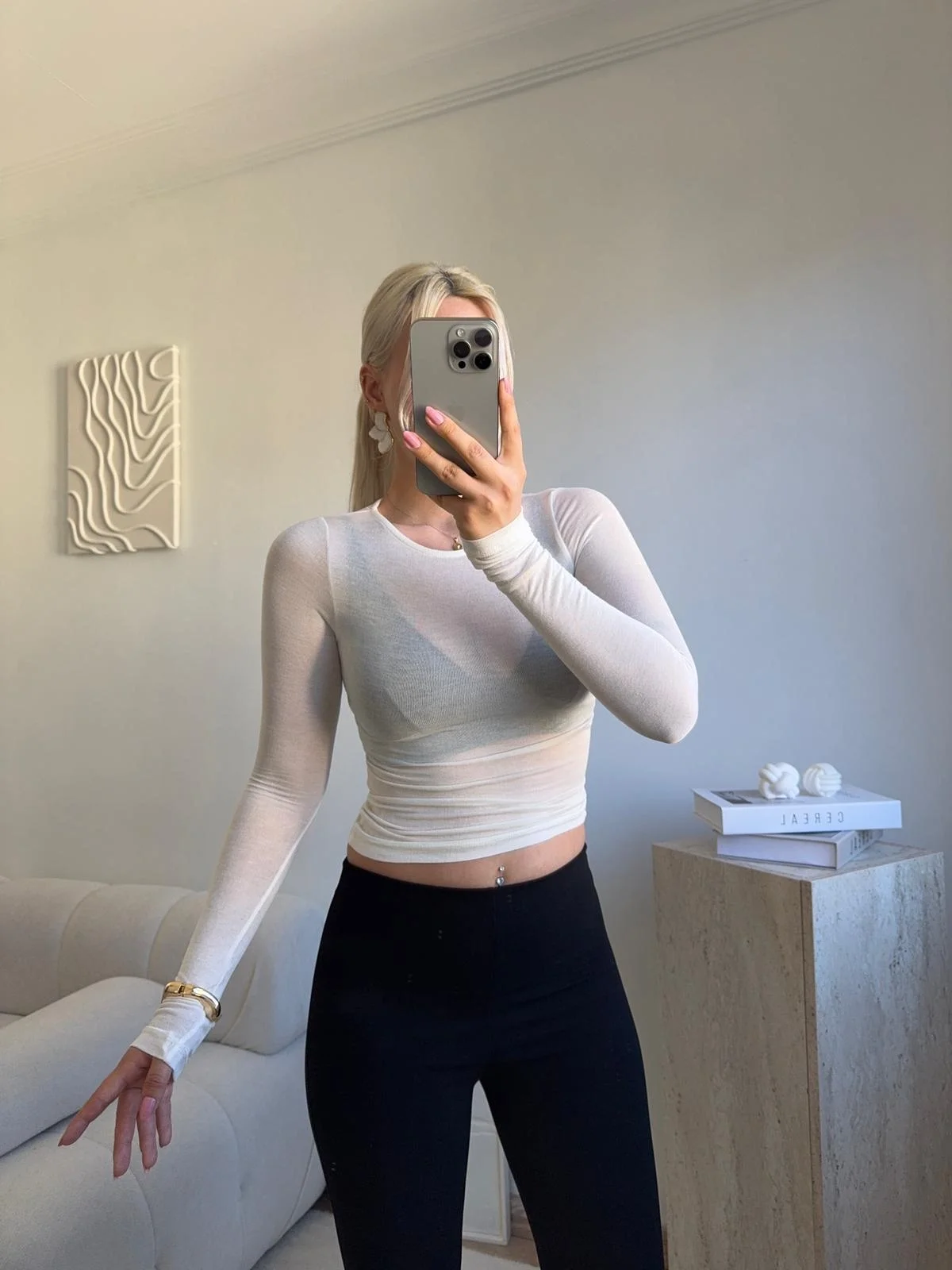 Transparan Bisiklet Yaka Uzun Kollu Bluz- BEYAZ