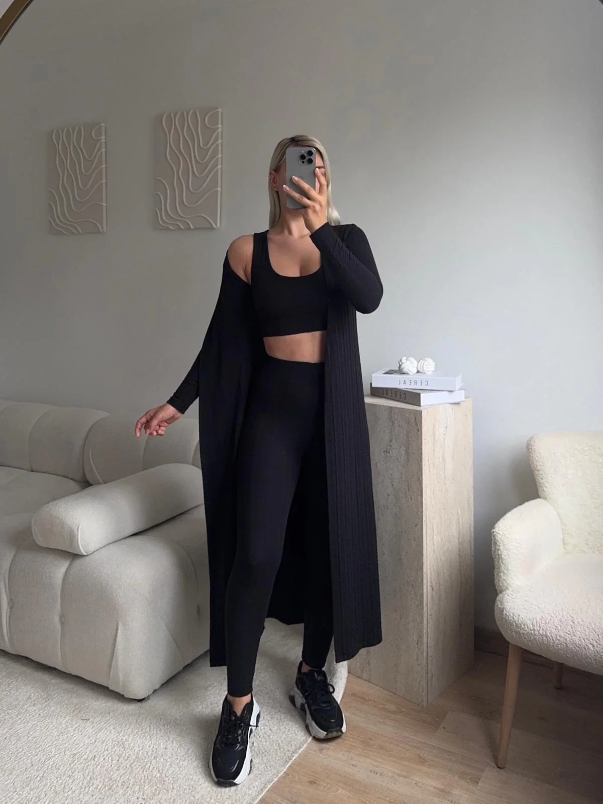 Triko Burgu Üçlü Takım - SİYAH