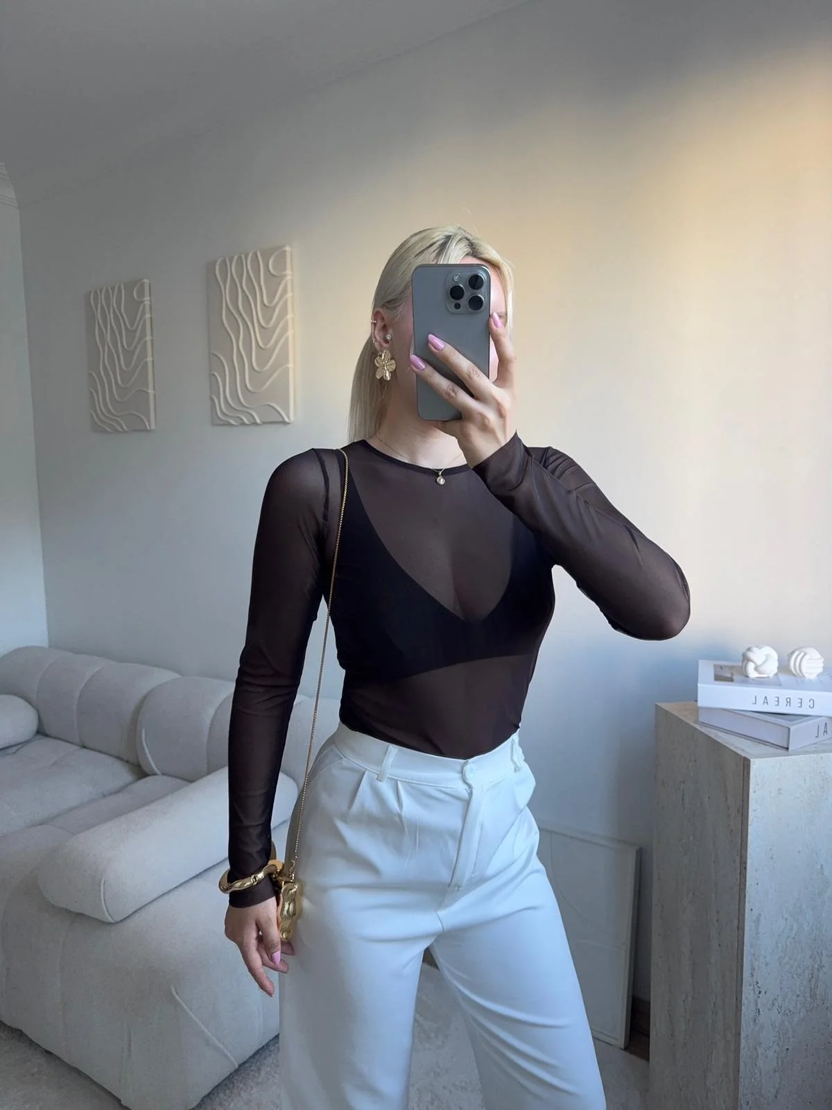 Tül Detaylı Uzun Kollu Bluz