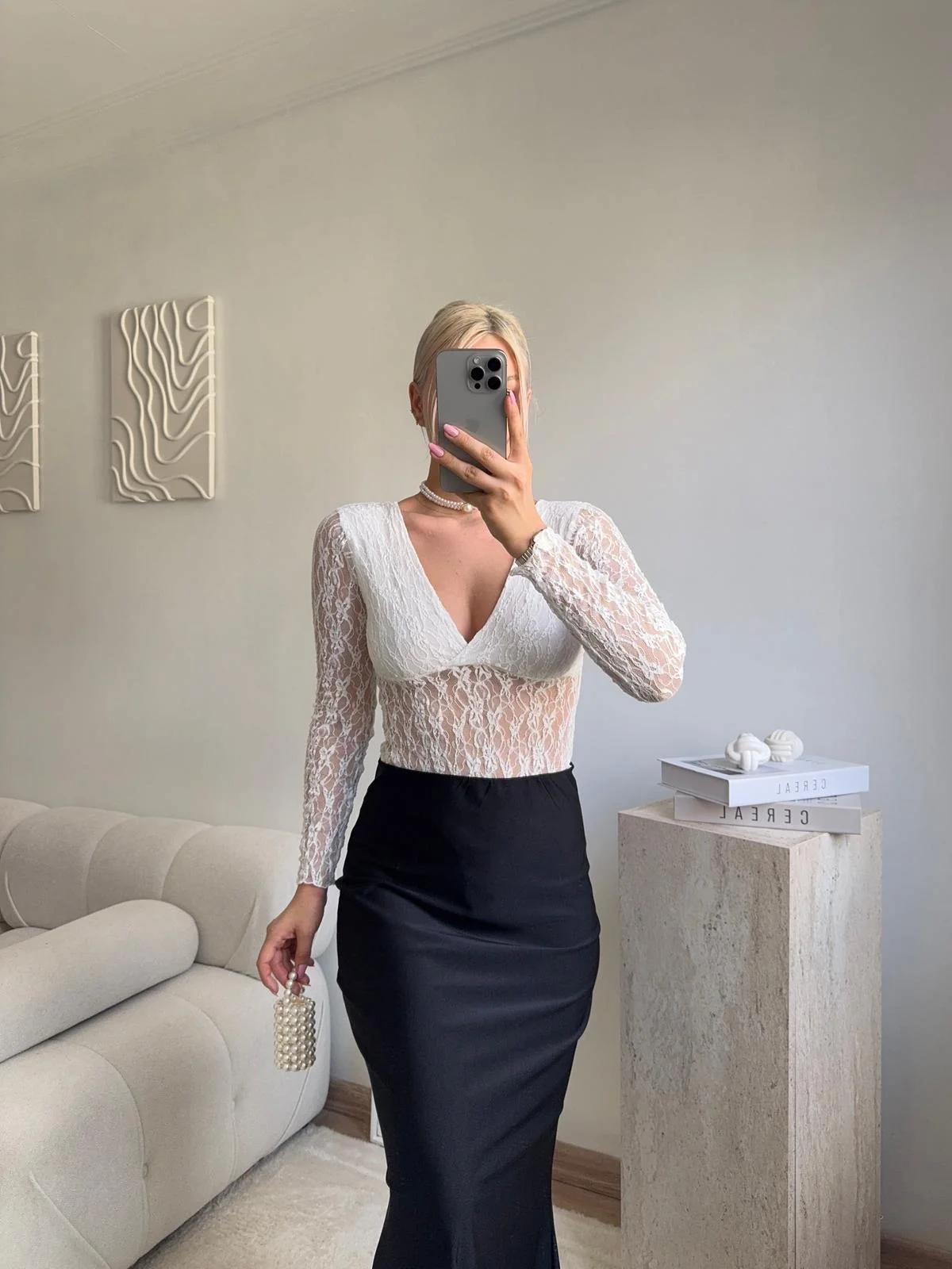 Uzun Kollu Dantel Bodysuit - BEYAZ