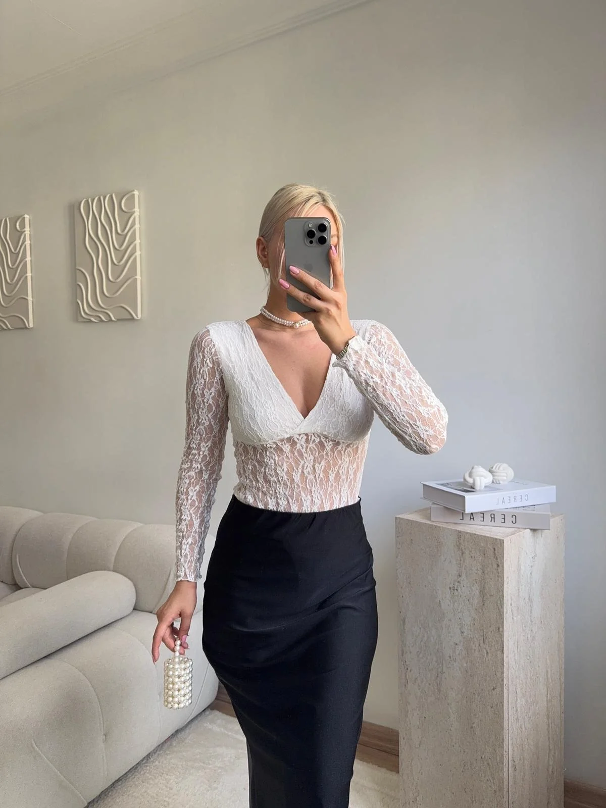 Uzun Kollu Dantel Bodysuit - BEYAZ