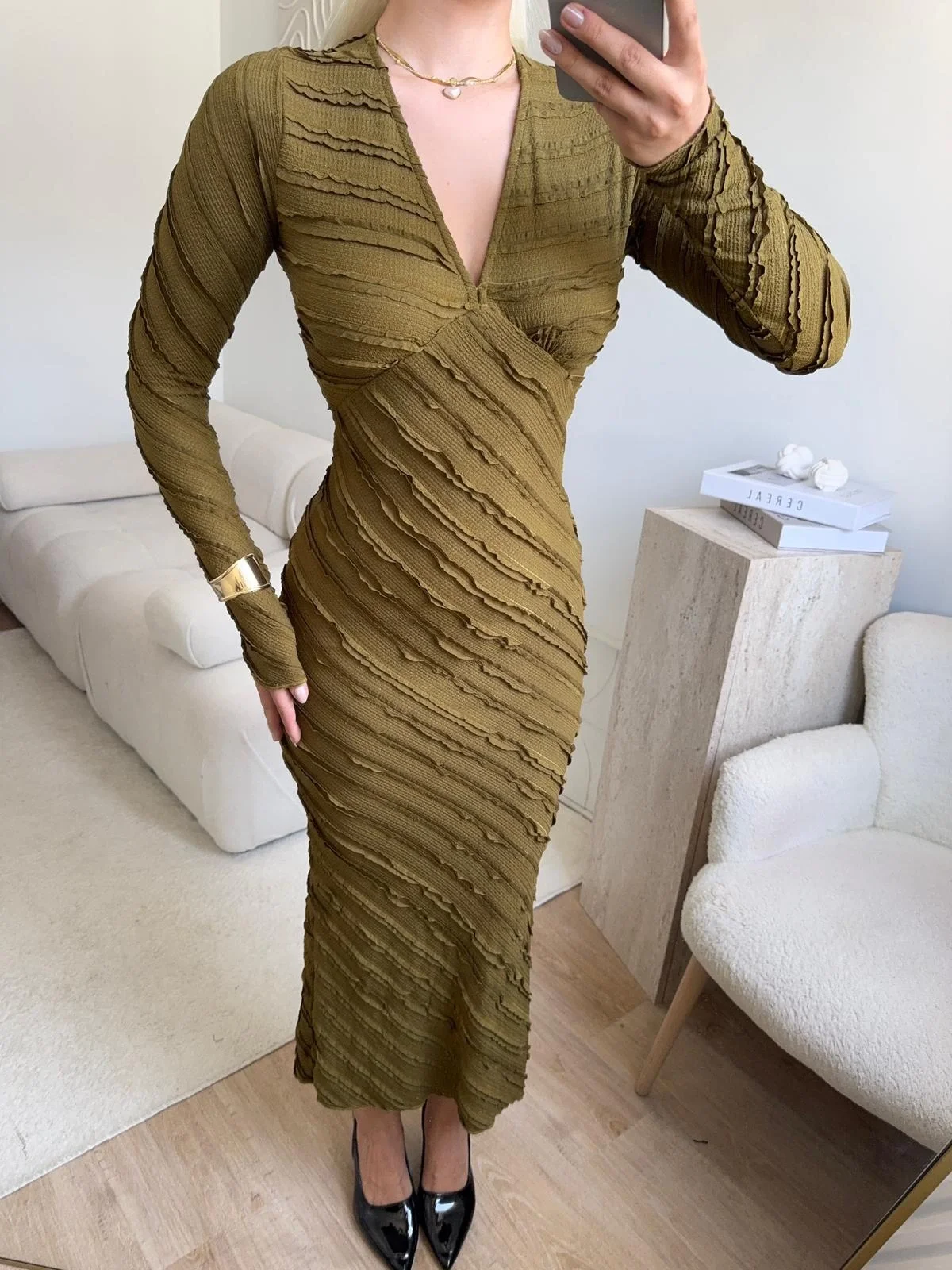 V Yaka Ters Dikiş Elbise - HAKİ