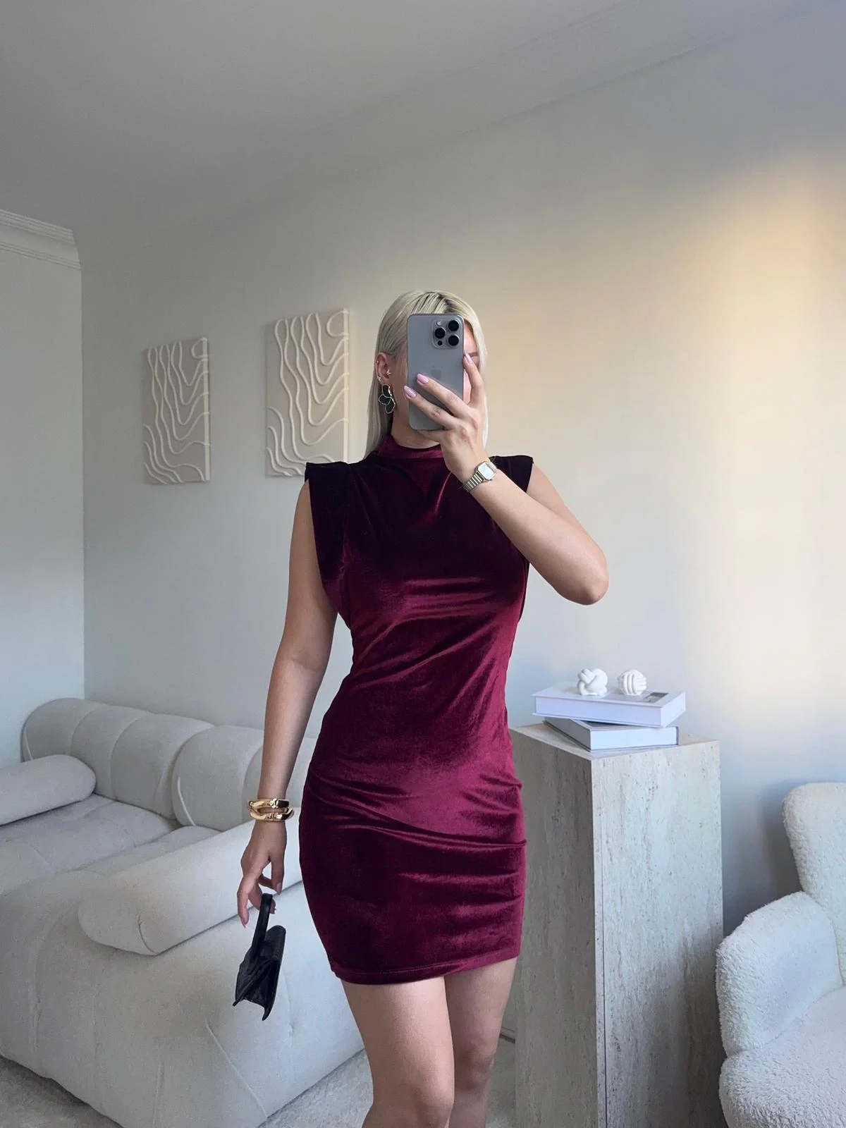 Vatkalı Kadife Elbise