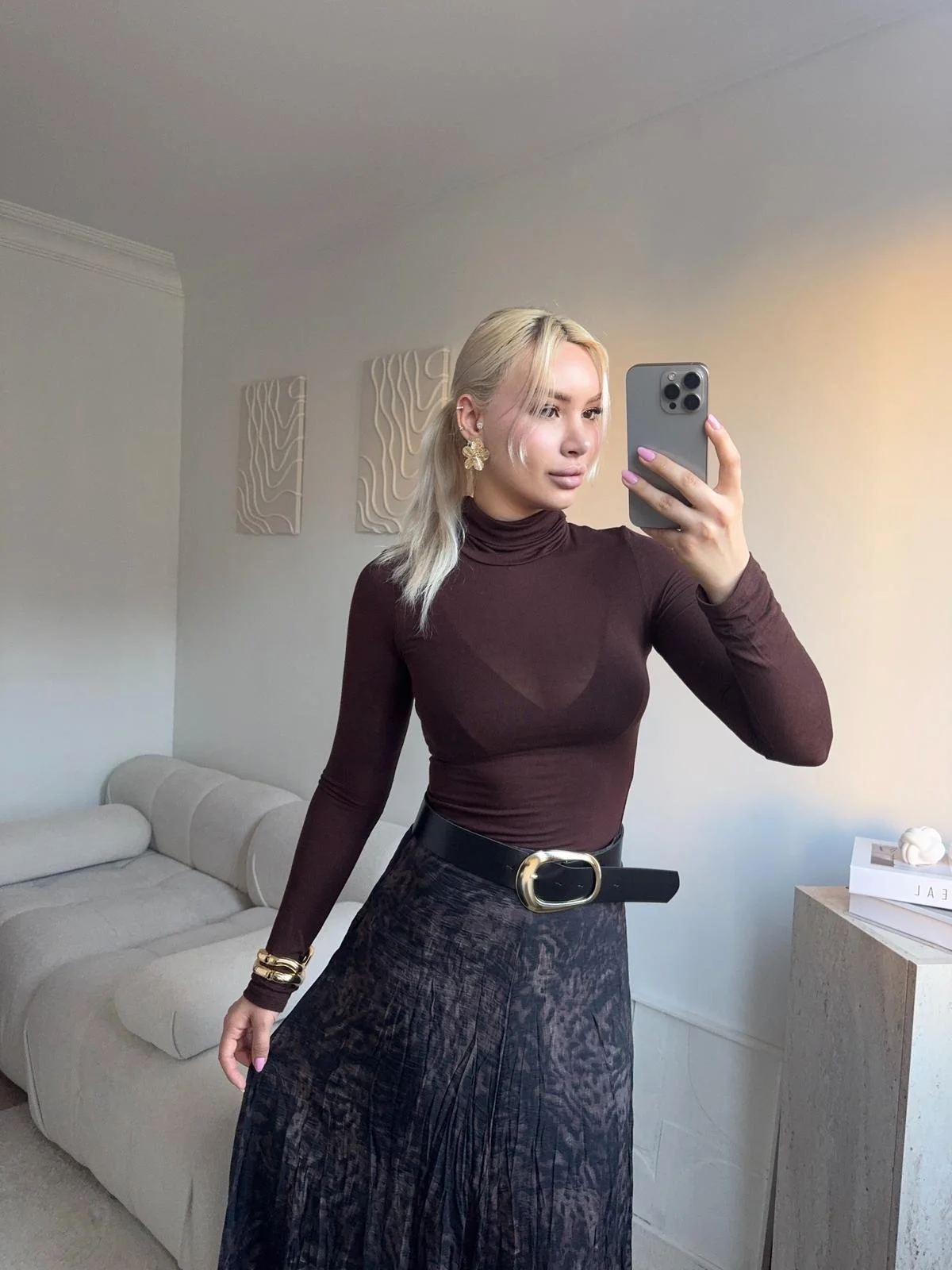 Yüksek Yaka Transparan Bluz- KAHVE