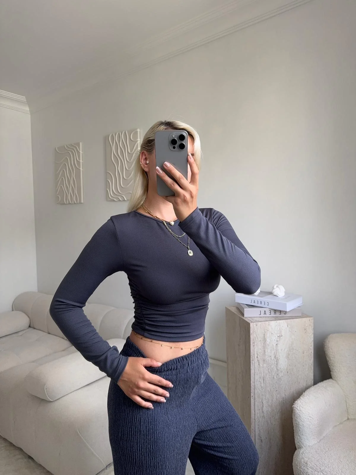 Yan Lastik Crop - FÜME