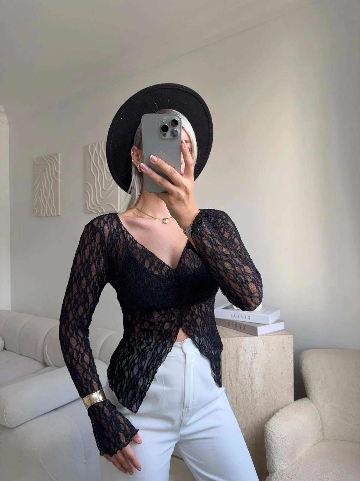 Yırtmaç Detay Dantel Crop - SİYAH