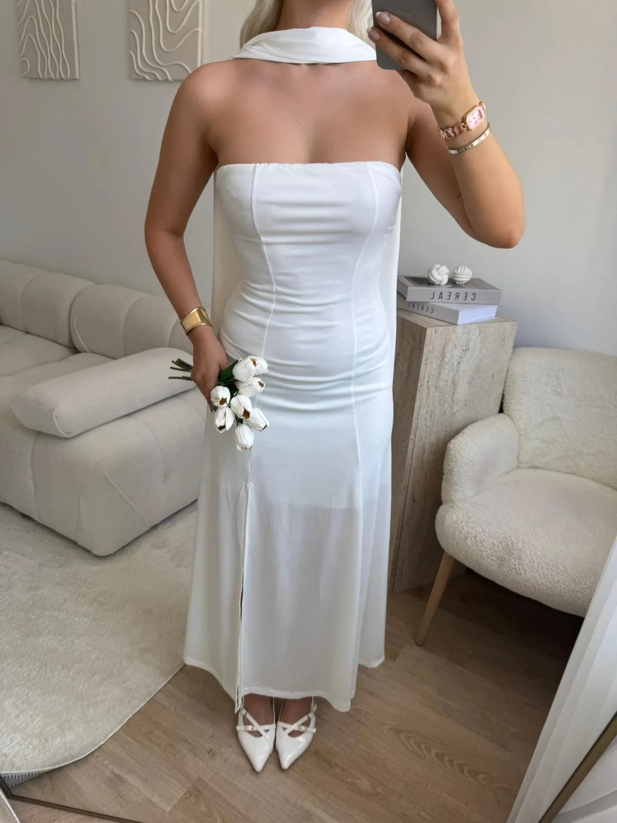 Yırtmaçlı Straplez Kuşaklı Elbise - BEYAZ