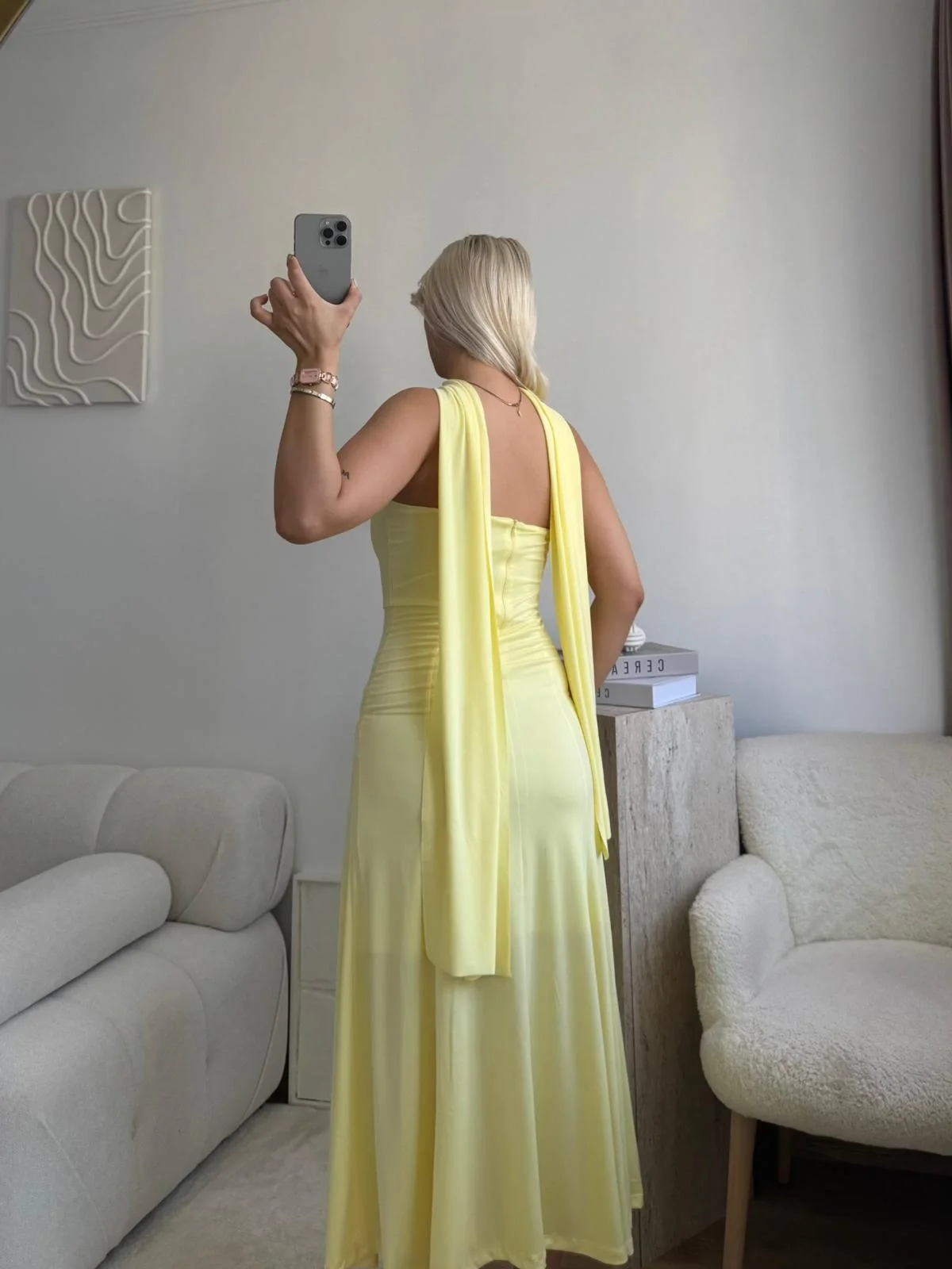 Yırtmaçlı Straplez Kuşaklı Elbise - SARI