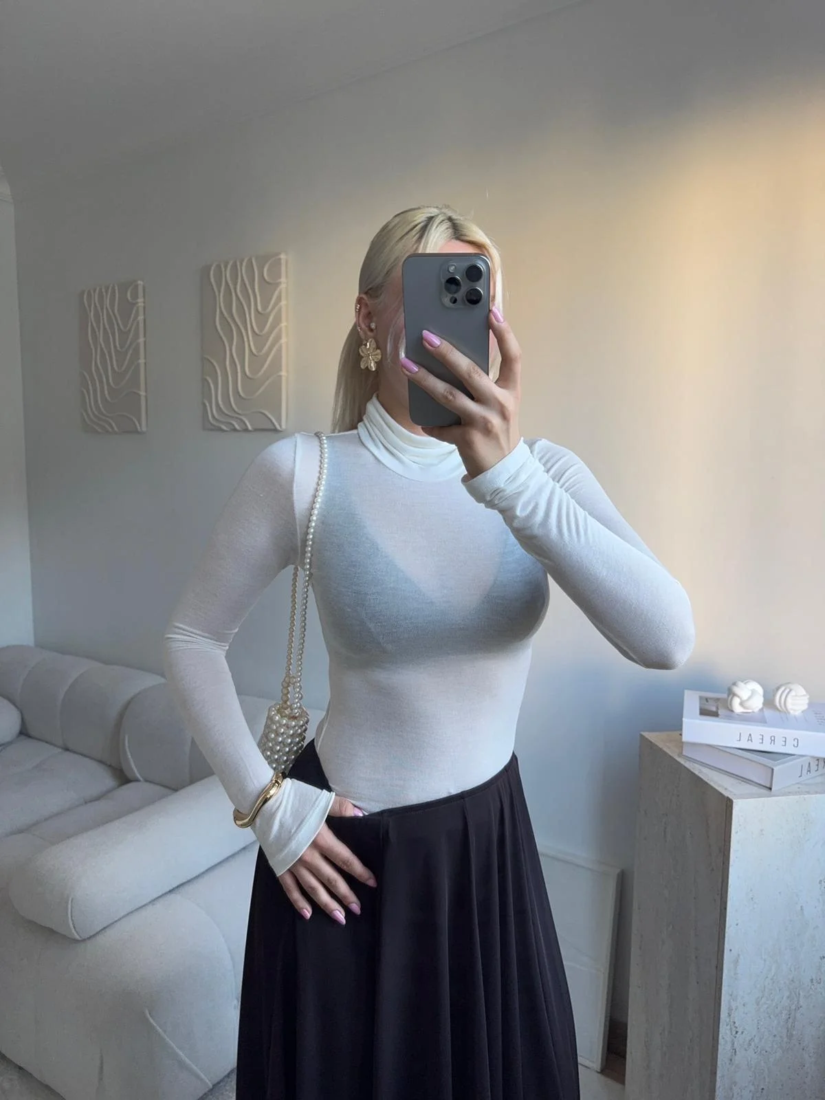 Yüksek Yaka Transparan Bluz- BEYAZ