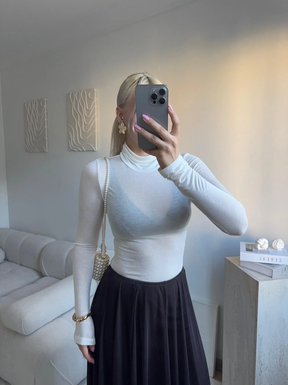 Yüksek Yaka Transparan Bluz- BEYAZ