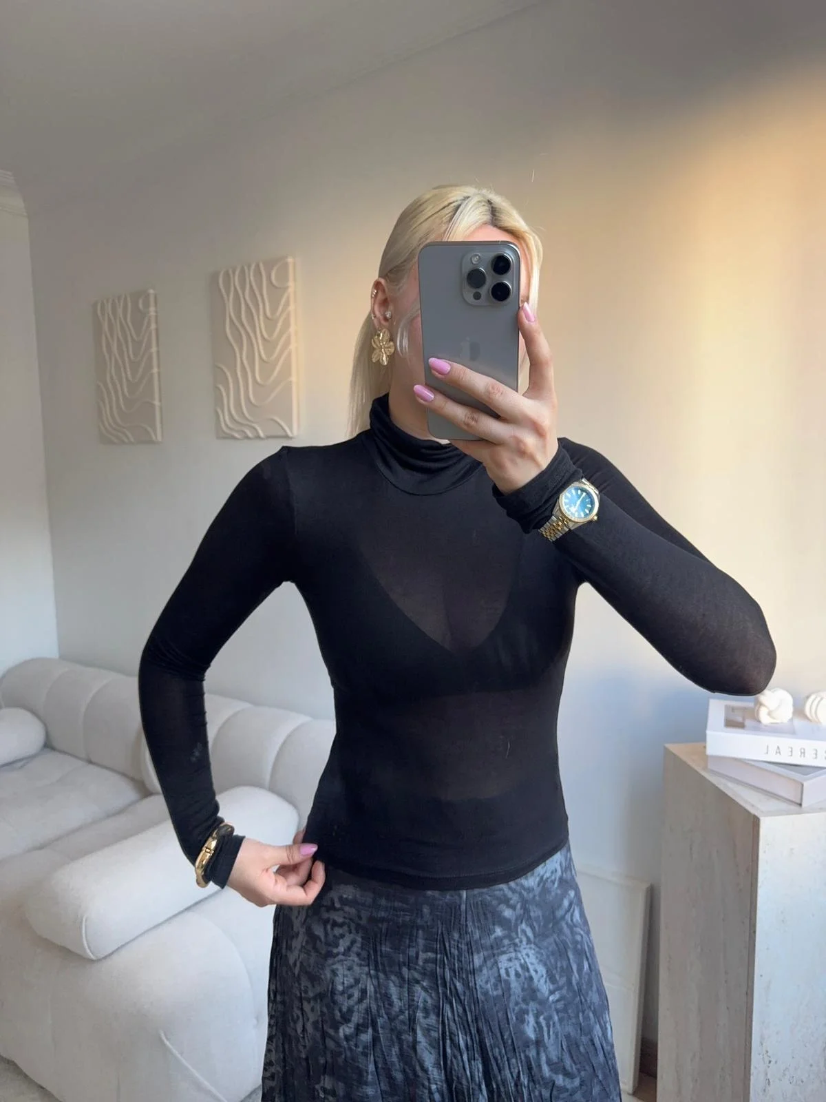 Yüksek Yaka Transparan Bluz- SİYAH