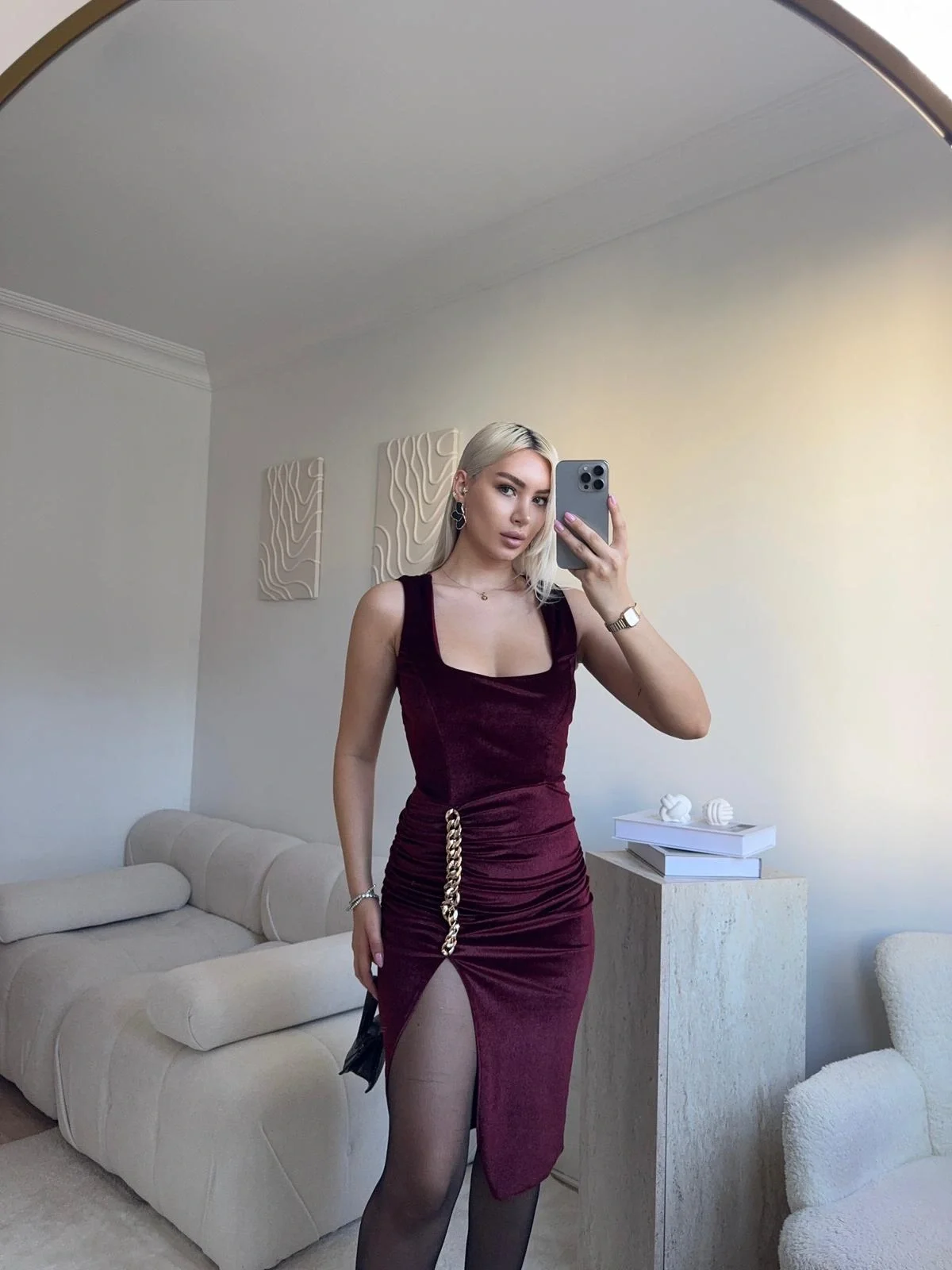 Zincir Aksesuar Kare Yaka Elbise - BORDO