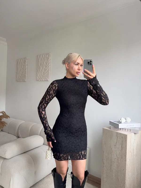 Uzun Kol Yüksek Yaka Dantel Mini Elbise - SİYAH