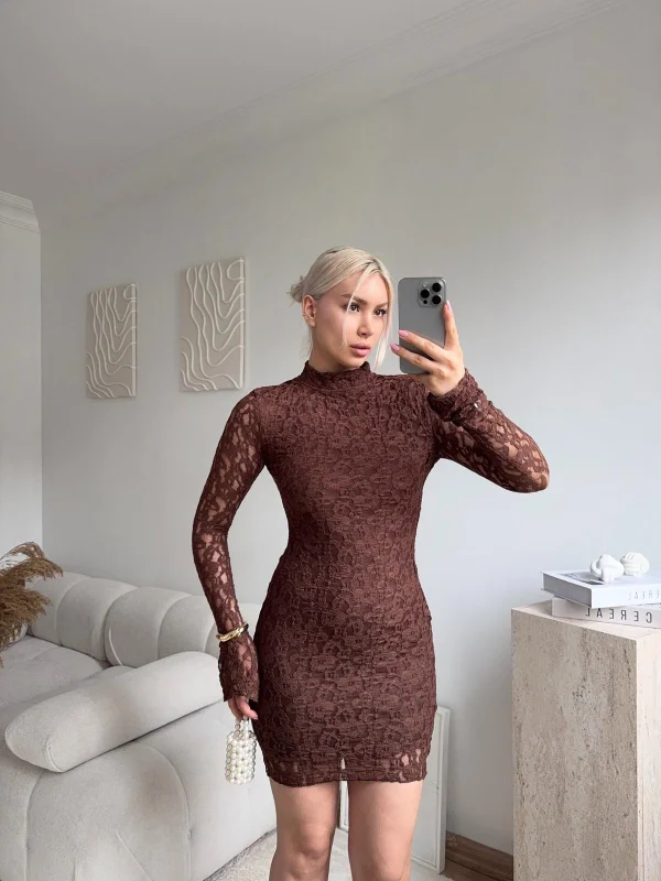 Uzun Kol Yüksek Yaka Dantel Mini Elbise - KAHVE