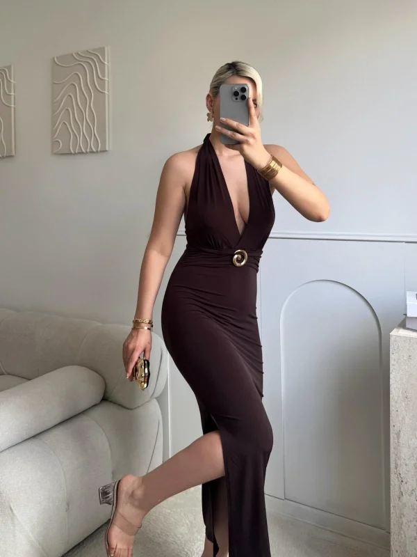 Boyun Bağlamalı Tokalı Uzun Elbise -KAHVE