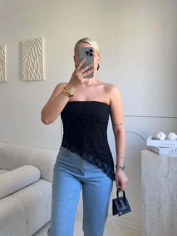 Asimetrik Dantel Crop - SİYAH