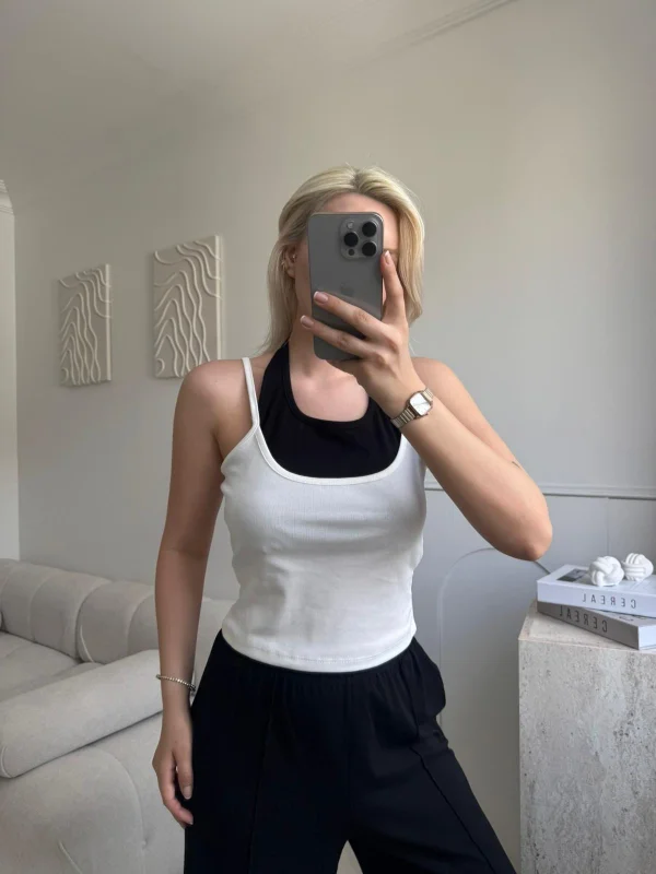 Boyun Geçmeli Parçalı Crop - BEYAZ