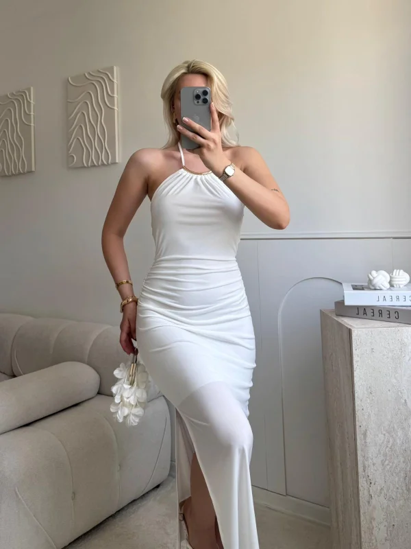 Halter Yaka Aksesuarlı Elbise - BEYAZ