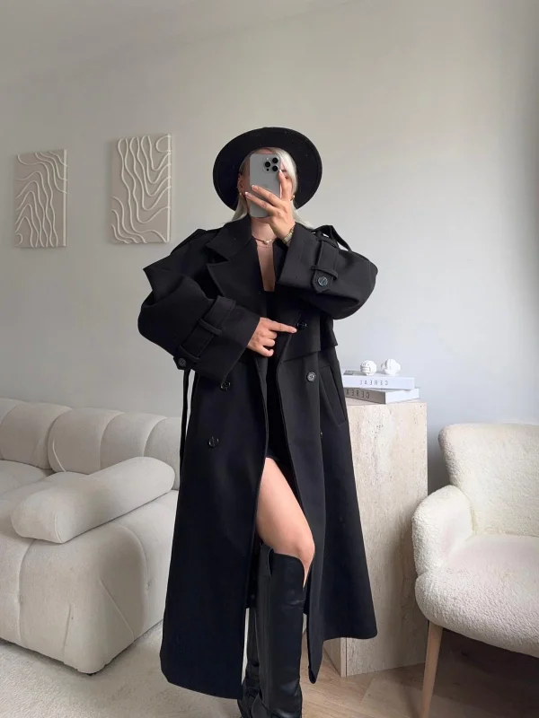 Beli Kuşaklı Kaşe Kaban - SİYAH