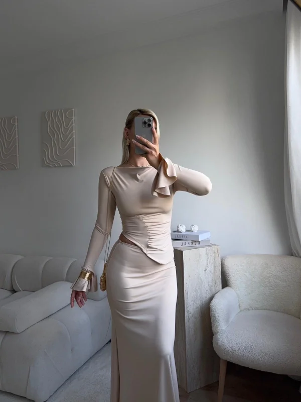 Büzgü Detay Fırfırlı İkili Takım - BEJ