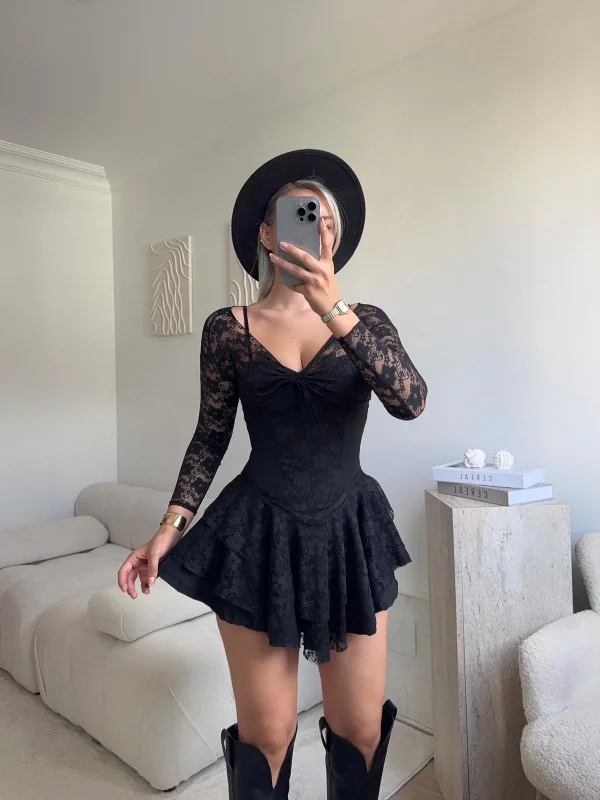 Dantel Kol Ön Büzgülü Elbise - SİYAH