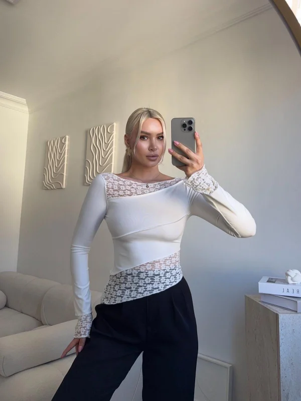 Dantel Şeritli Asimetrik Bluz - BEYAZ