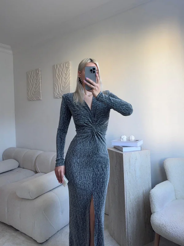 Derin Yırtmaçlı Taşlı Kruvaze Elbise - GRİ