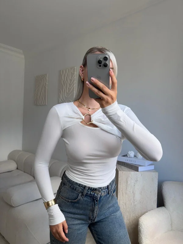 Göğüs Aksesuar Bluz - BEYAZ