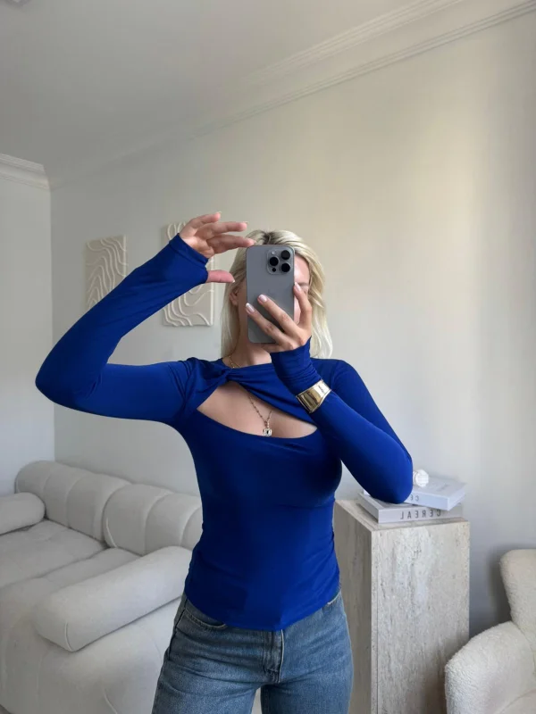 Göğüs Pencere Kruvaze Bluz - SAKS MAVİSİ