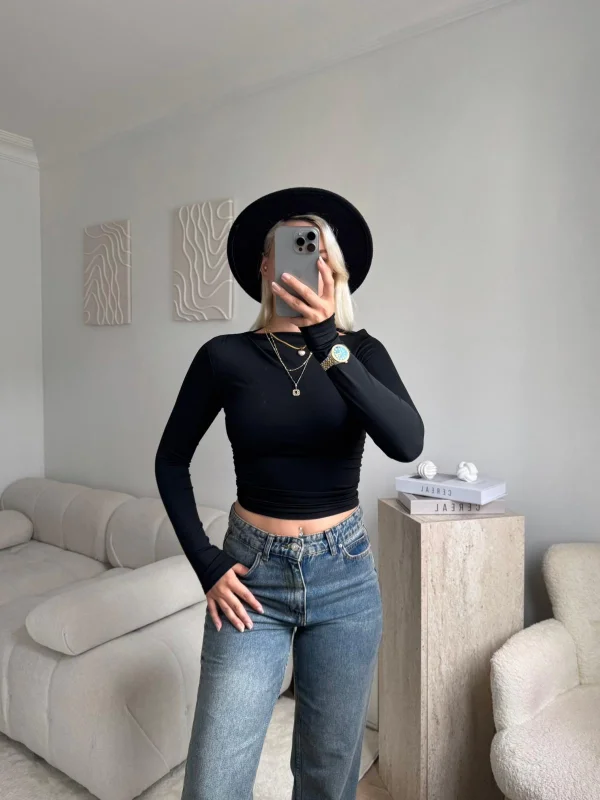 Kayık Yaka Crop - SİYAH