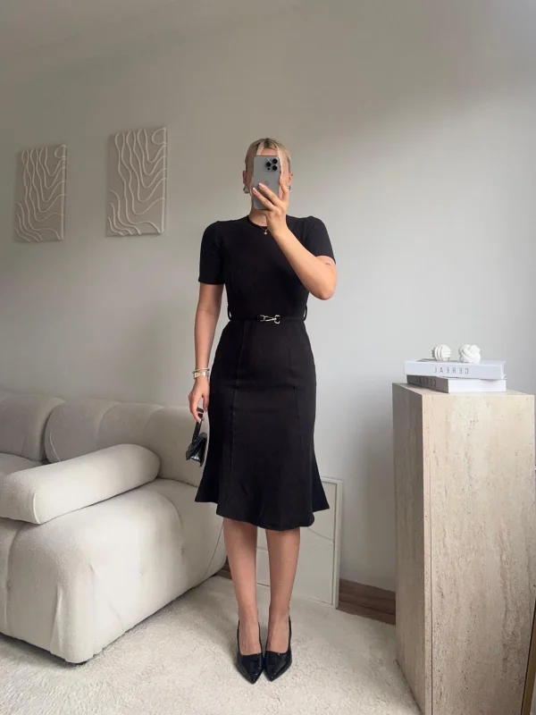 Kemerli Midi Triko Elbise - SİYAH