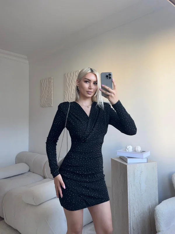 Kruvaze Taşlı Elbise