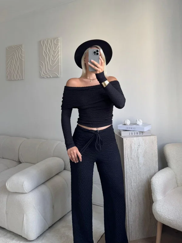 Madonna Yaka Crop & Pantolon Takım - SİYAH