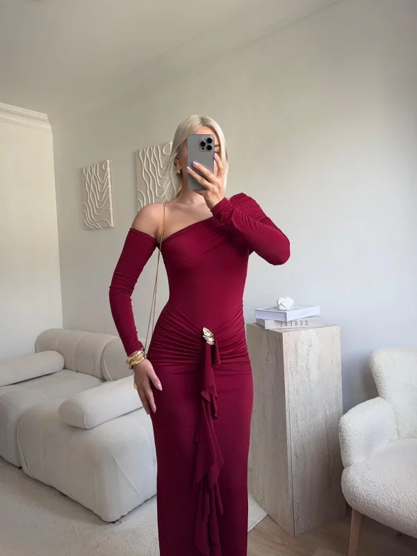 Omuz Dekolte Aksesuar Elbise - BORDO