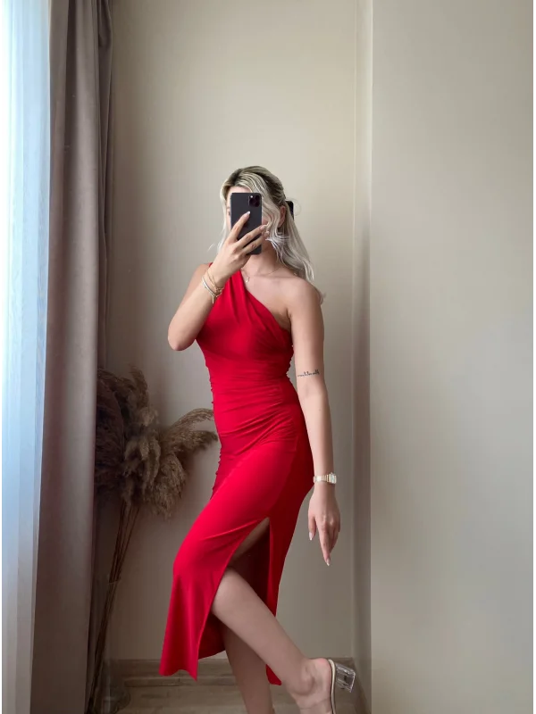 Omuz Detay Drapeli Elbise- KIRMIZI