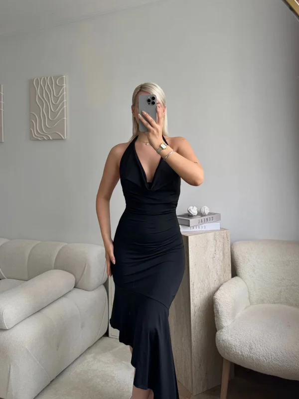 Sırt Dekolteli Halter Yaka Midi Elbise - SİYAH