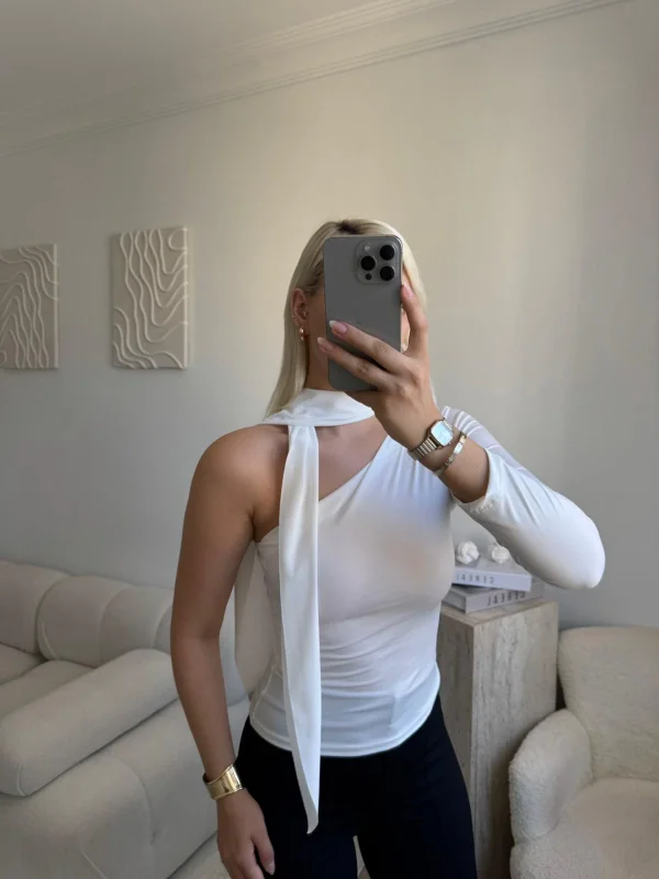 Tek Omuz Şal Detaylı Bluz - BEYAZ