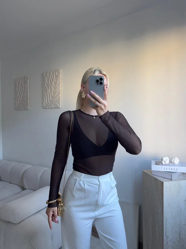 Tül Detaylı Uzun Kollu Bluz