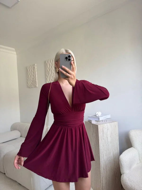 V Dekolte Şortlu Elbise - BORDO