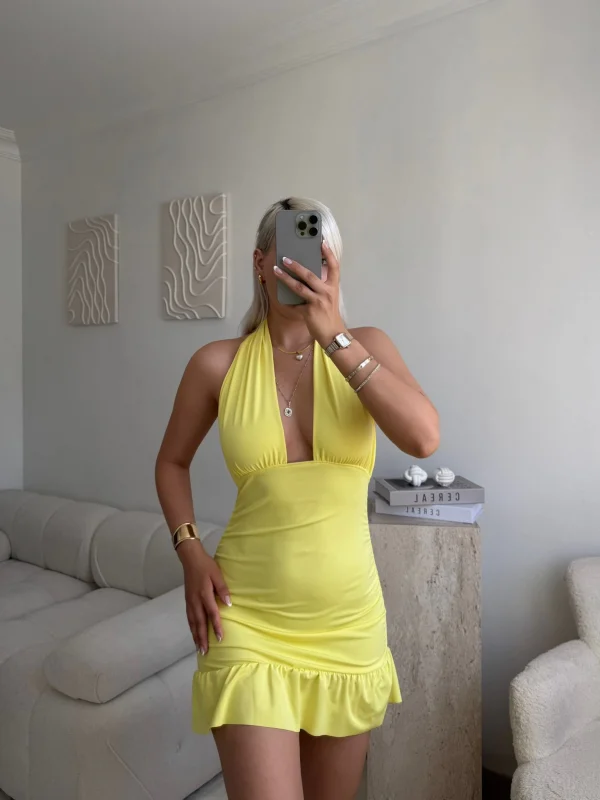 V Yaka Volanlı Sırt Detay Elbise - SARI