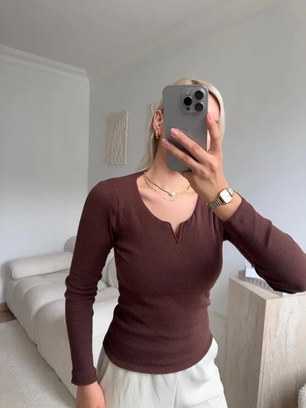 Yaka V Kesik Bluz - KAHVE