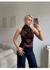 Saten Halter Yaka Sırtı Açık Dökümlü Bluz - KAHVE