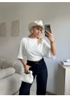 Yarasa Kol Kayık Yaka Dökümlü Crop Bluz - BEYAZ