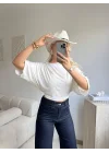 Yarasa Kol Kayık Yaka Dökümlü Crop Bluz - BEYAZ